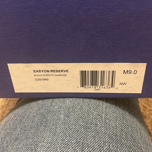 Stuart Weitzman Suede EasyOn Reserve Size 9 - Picture 8 of 9